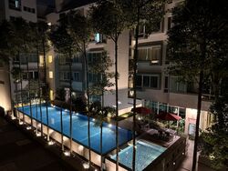 Le Reve (D14), Condominium #597219001